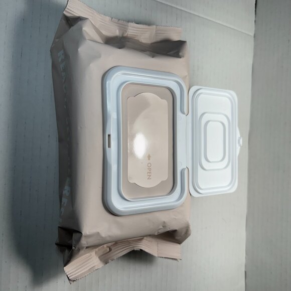 Fourth Ray Beauty Super Fresh Refill All Over Cleansing Towelettes - Picture 2 of 6